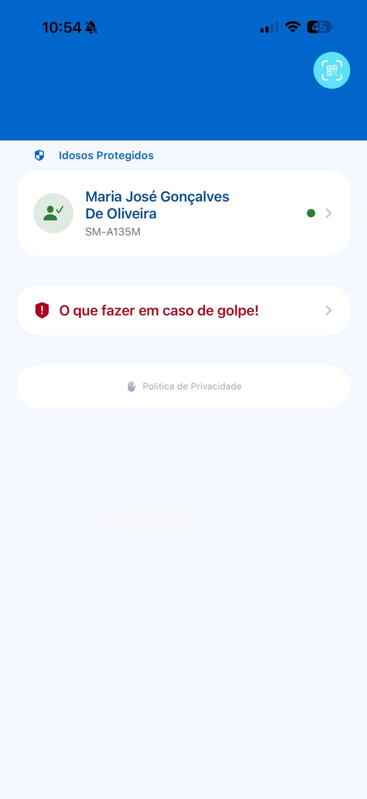 Tela do app Angel no iOS mostrando idosos vinculados